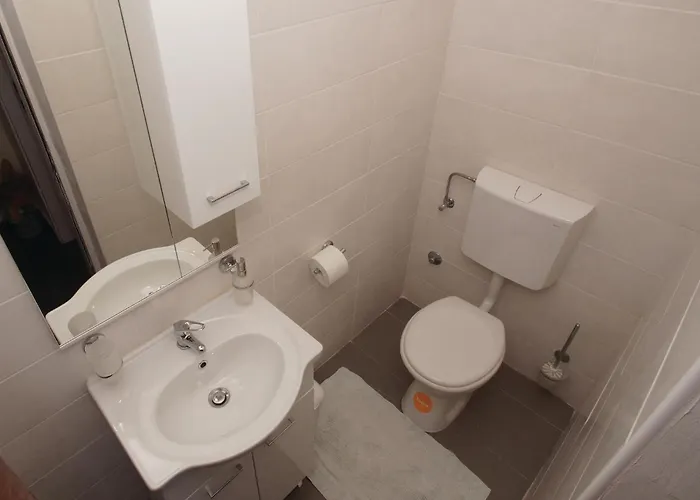 Апартаменты Kneze With Sea View I Pupnat